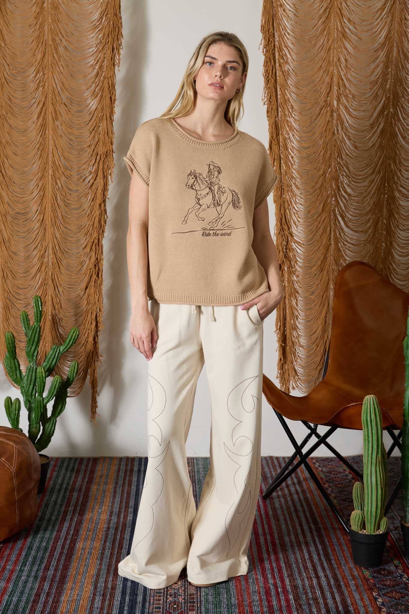 WESTERN EMBROIDERY SHORT SLEEVE KNIT SWEATER: DARK BROWN