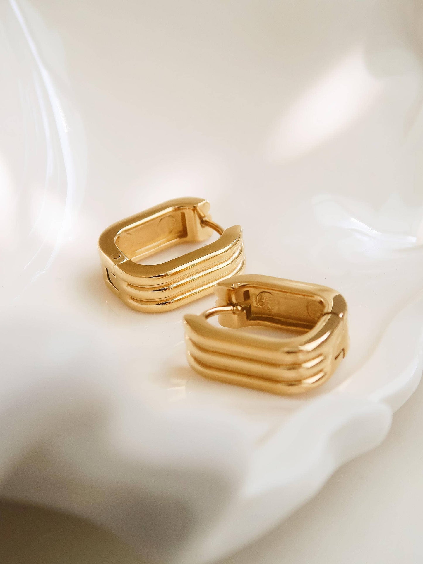 Stripe Hoop Earring: Yellow Gold