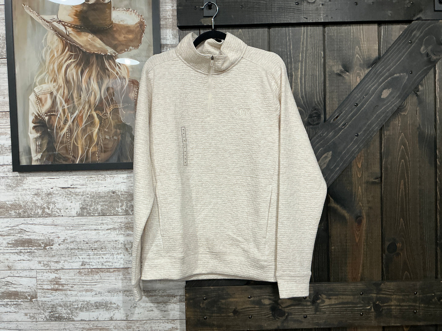 Quarter zip pull over-white