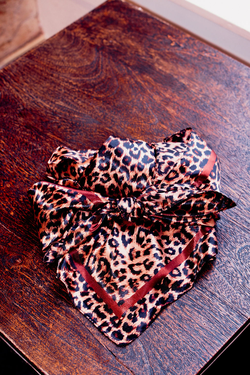 35X35" Brown Leopard Wild Rag