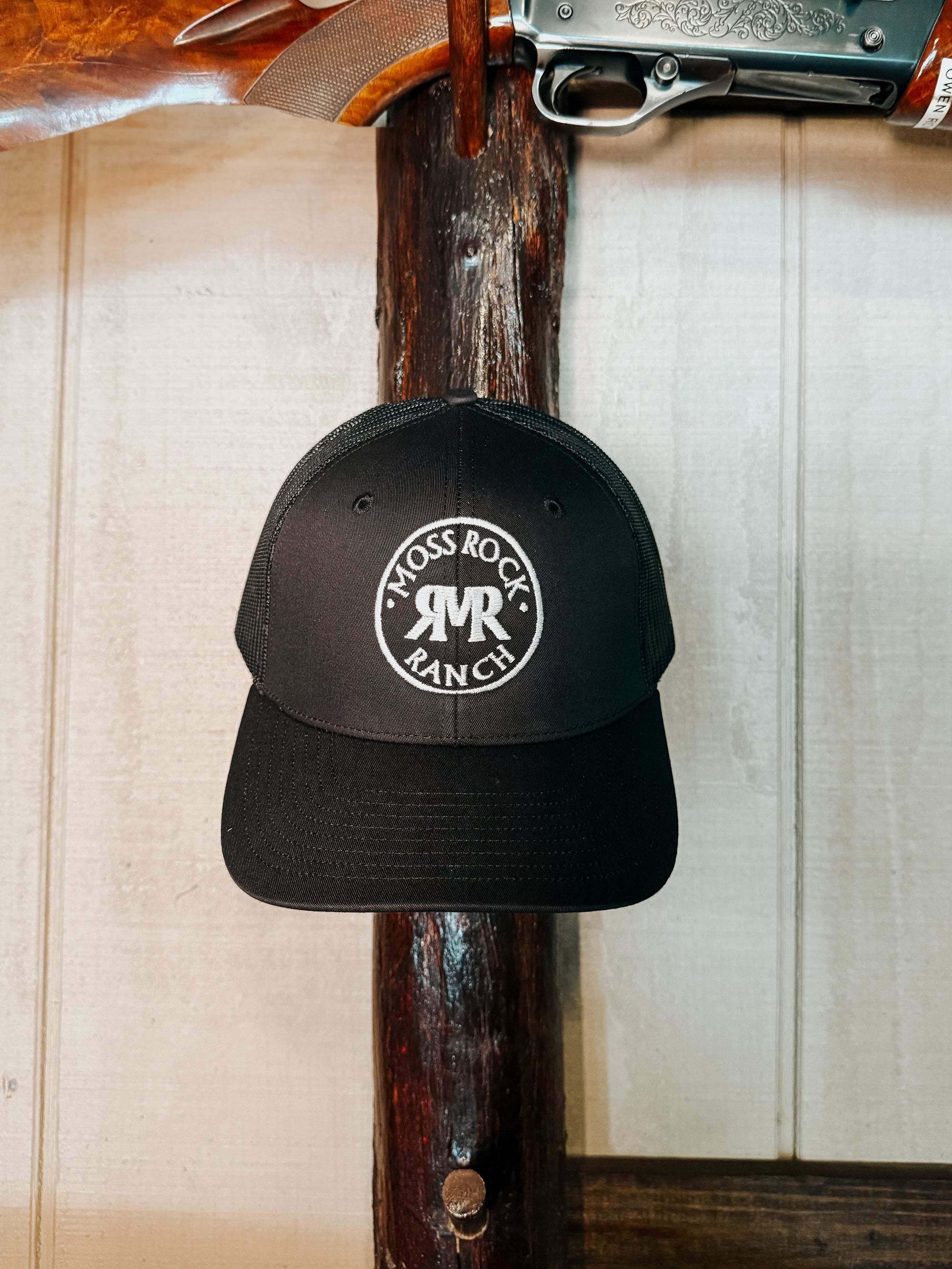 Moss Rock Logo Hat: Solid Black