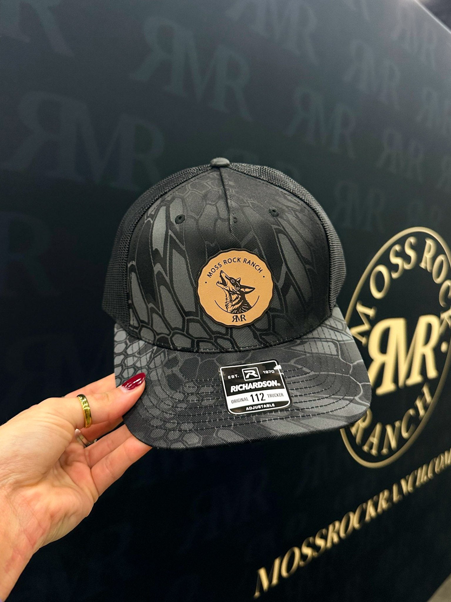 Coyote Cry Hat: Black Camo