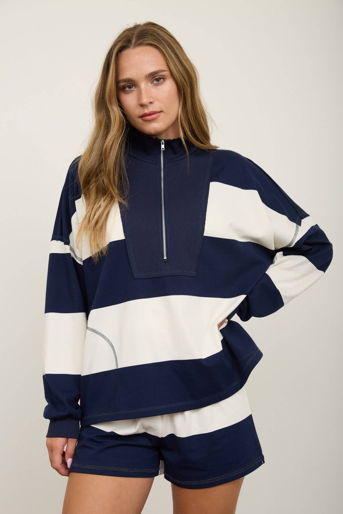 WIDE STRIPE HALF ZIP: NAVY