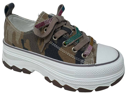 Piper Prints - Very G Women's Sneakers: Camo