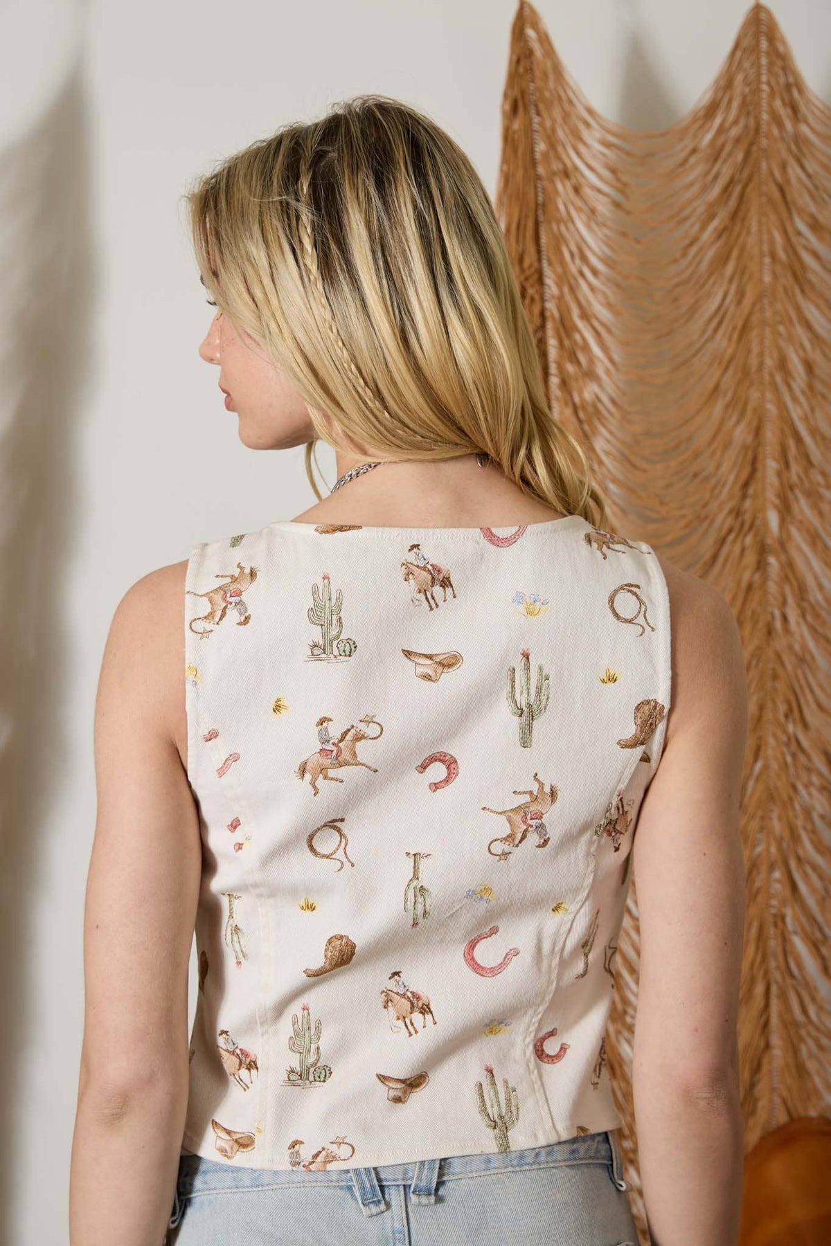 WESTERN PRINT BUTTON DOWN DENIM VEST TOP : CREAM MULTI