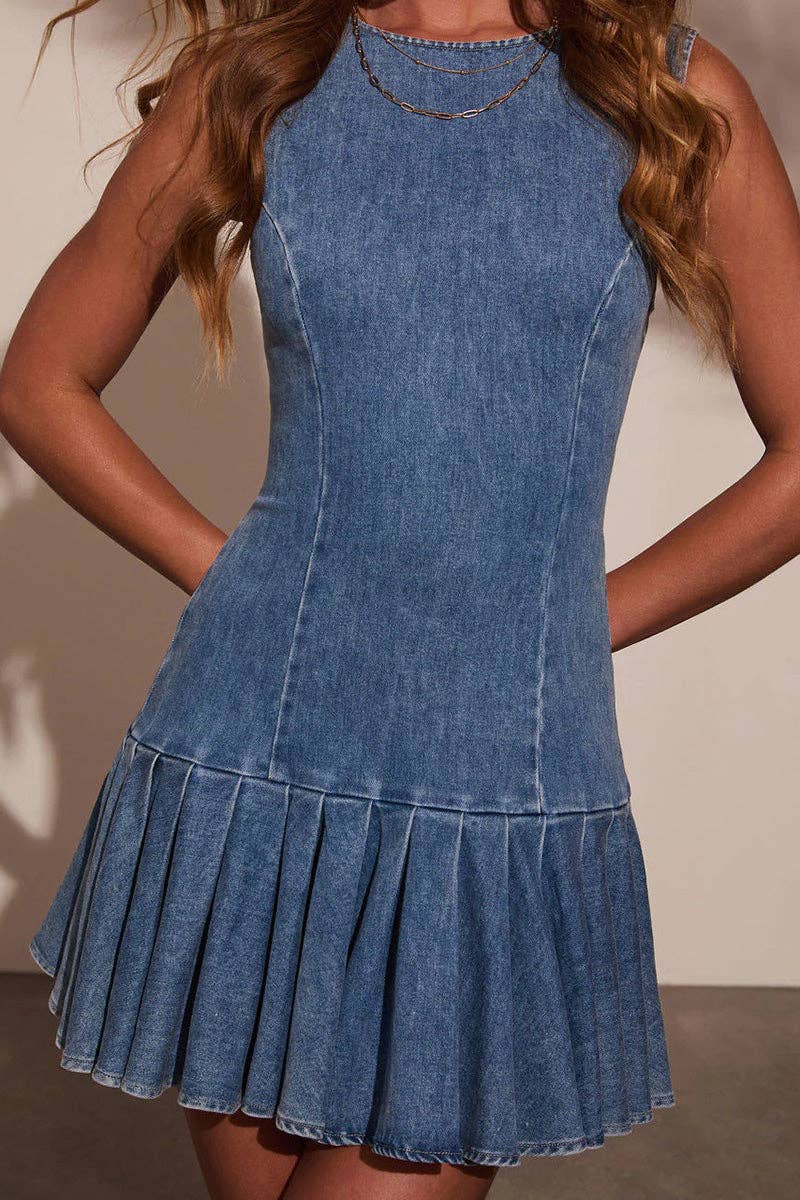 Sleeveless Denim Pleated Dress Small Sleeveless Denim Pleated Dress Small