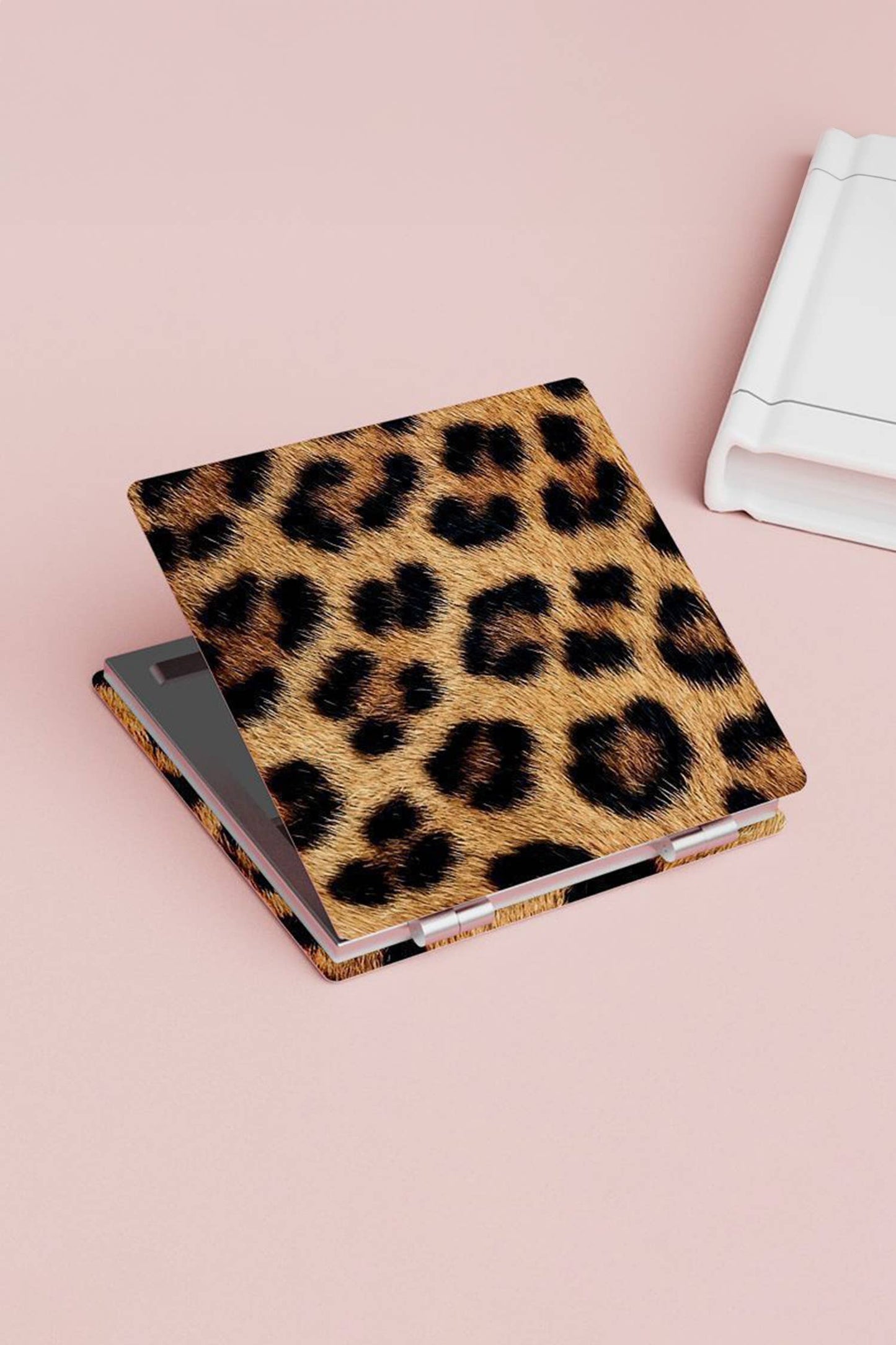 Leopard PU Cover Double-Sided Makeup Mirror: Thai Curry / ONE SIZE