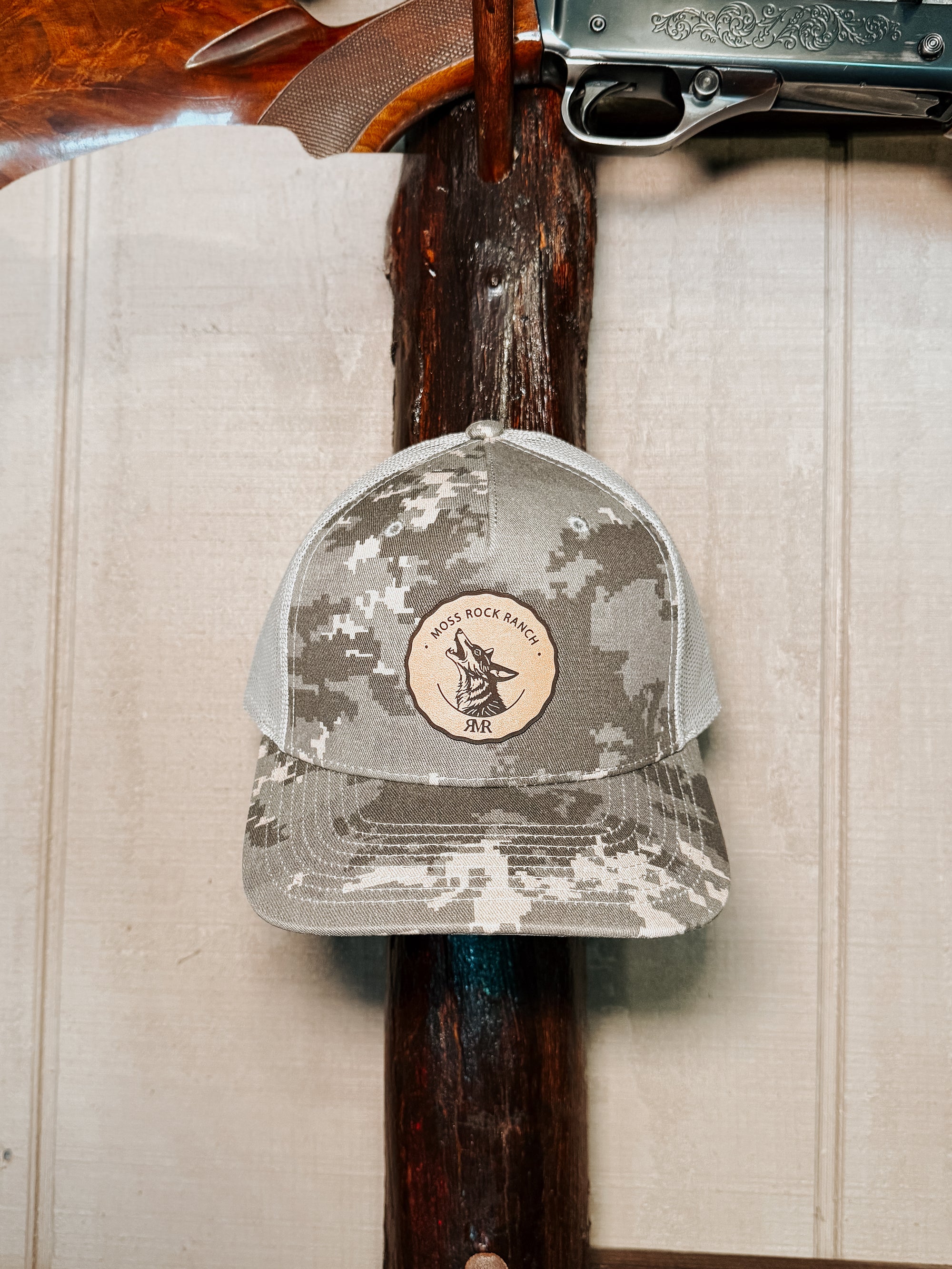 Coyote Cry Hat: Army Camo