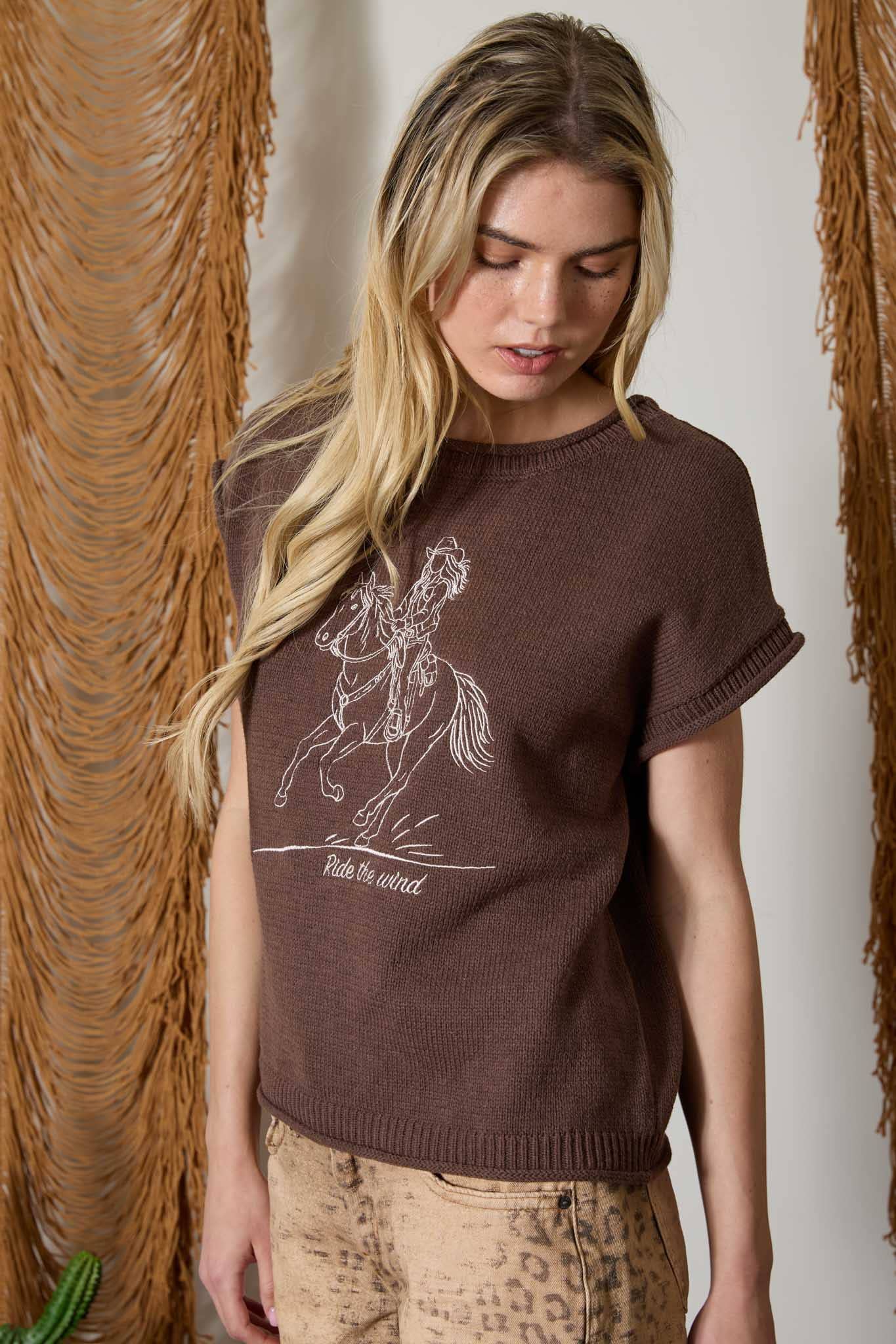 WESTERN EMBROIDERY SHORT SLEEVE KNIT SWEATER: DARK BROWN