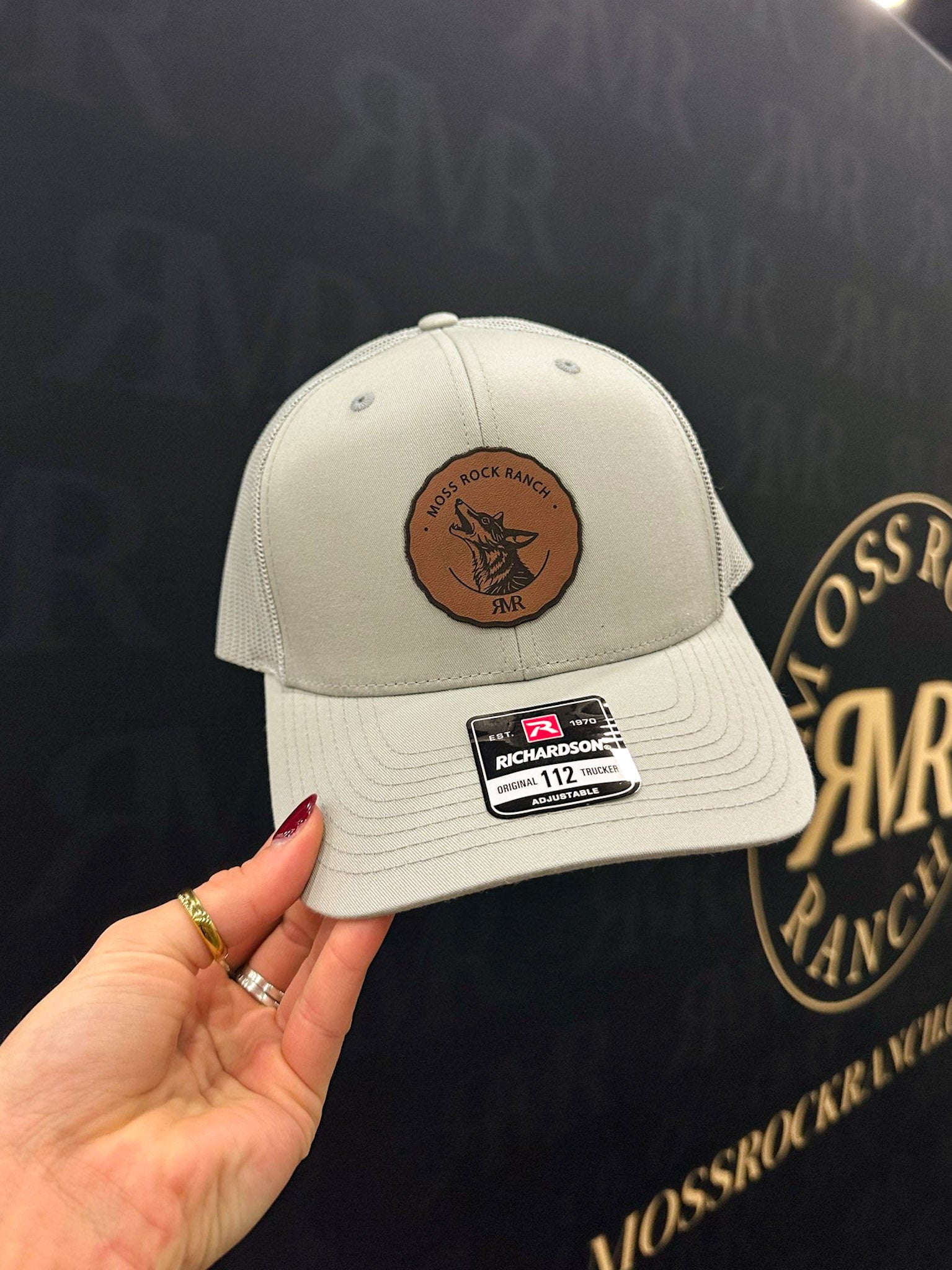 Coyote Cry Hat: Grey