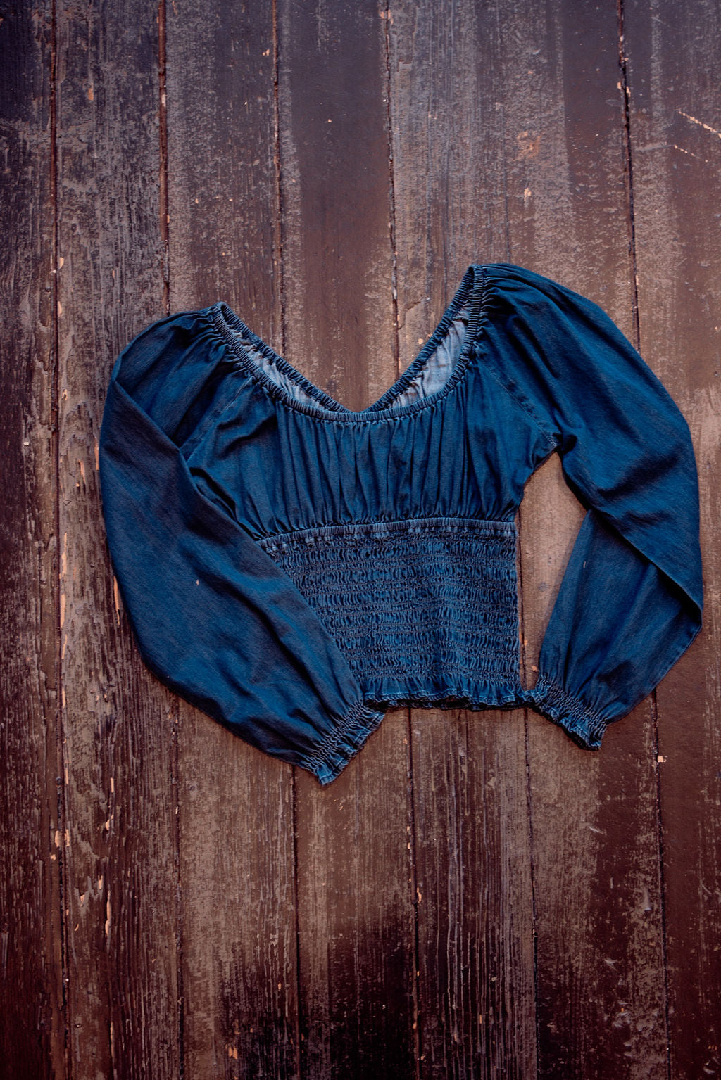 Ruffled Puff Sleeve V Neck Denim Blouse: Dark Blue