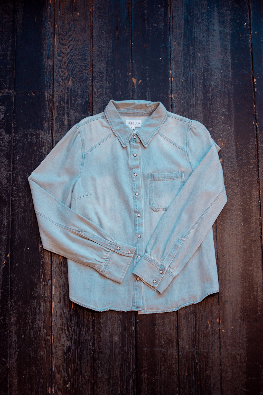 Risen: Long Sleeve Denim Look Button Down