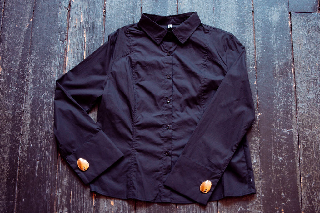 Long Sleeved Loose Buttoned Lapel Blouse Top
