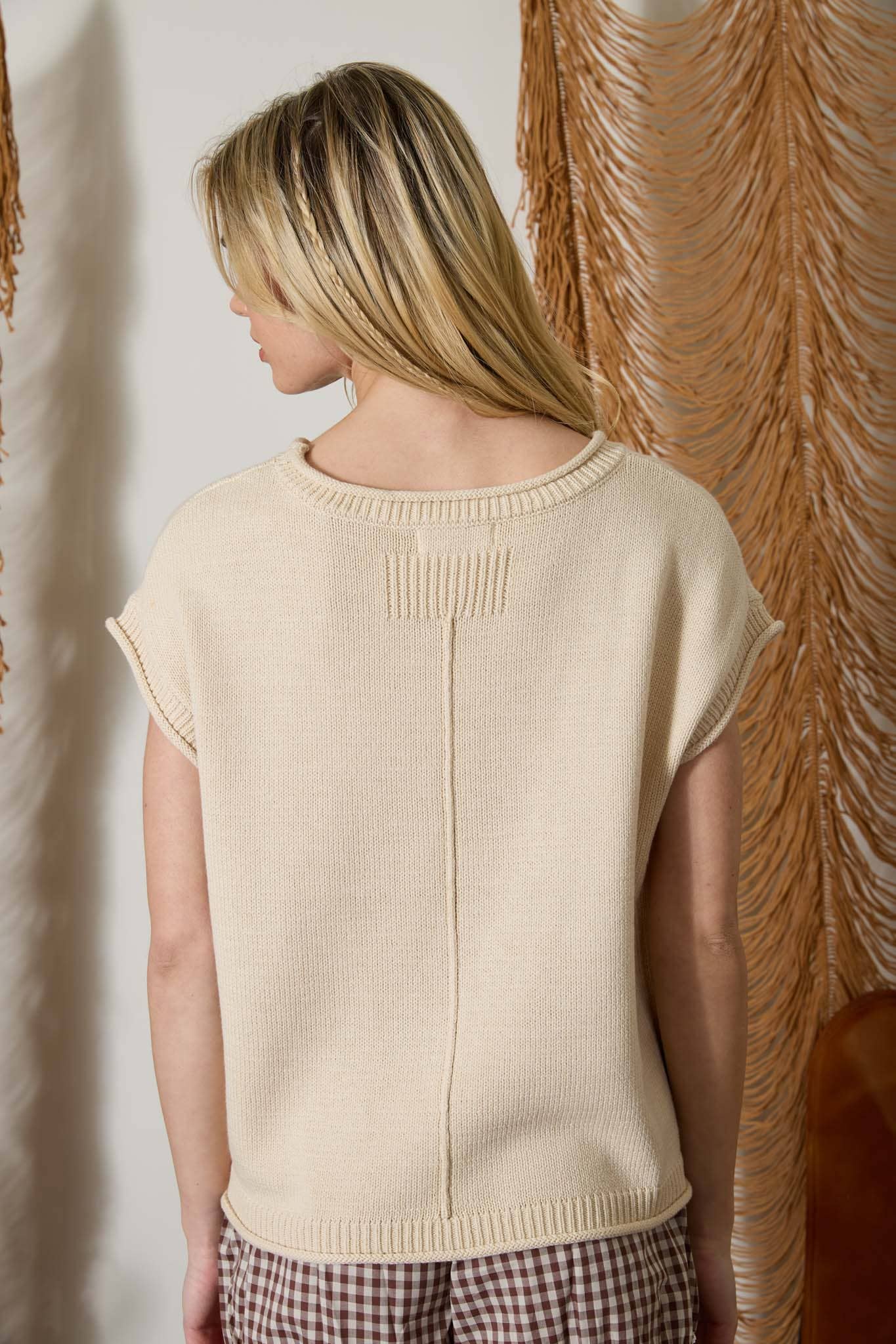 WESTERN EMBROIDERY SHORT SLEEVE KNIT SWEATER: DARK BROWN